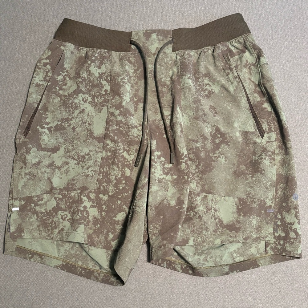 Mens Lulu shorts